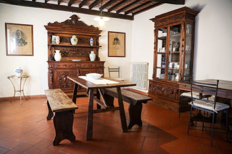 The typical tuscan decor of the apartments