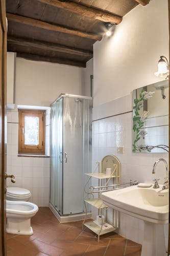 Agriturismo La Sala: Private bathroom in each holiday rental