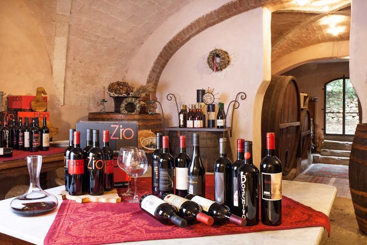 The owners produce a deliciou olive oil & offer tastings of wine & oil
