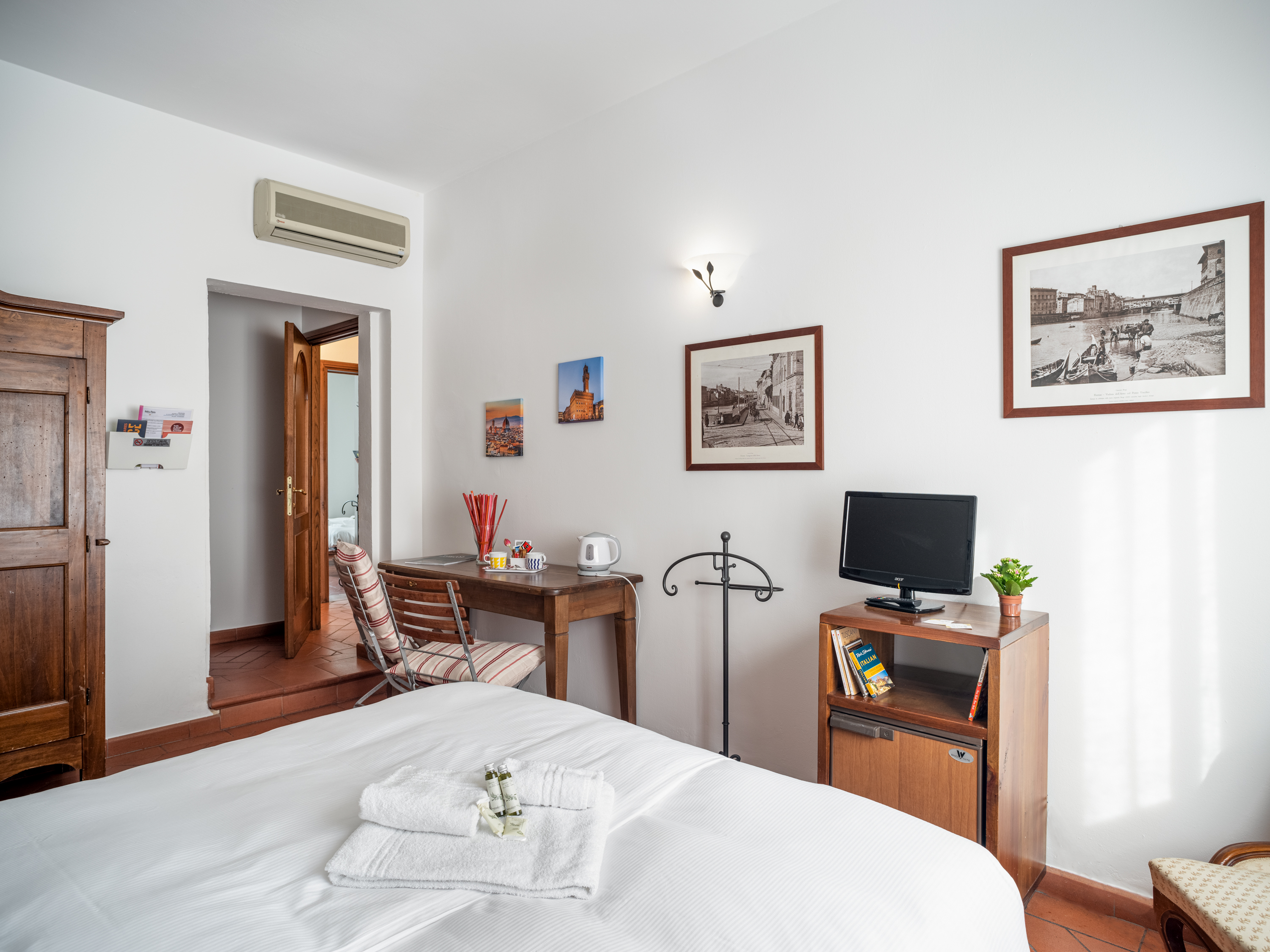 Antica Posta B&B In Florence: Affordable B&B Accommodation In Florence ...