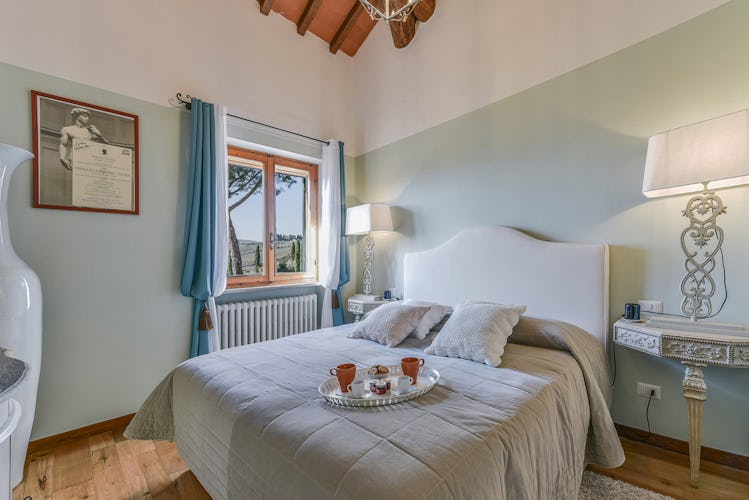 There are four deluxe bedrooms at Belvedere di Viticcio near Greve