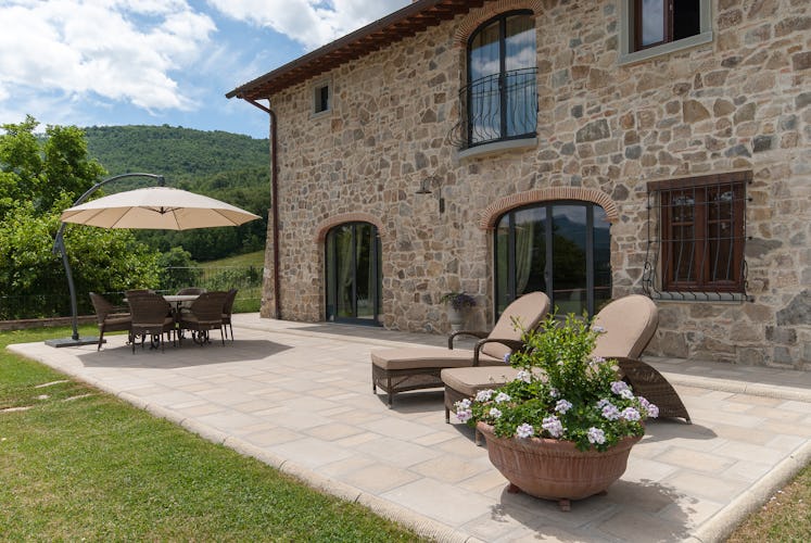 Borgo La Casa, vacation villa rental, great views poolside