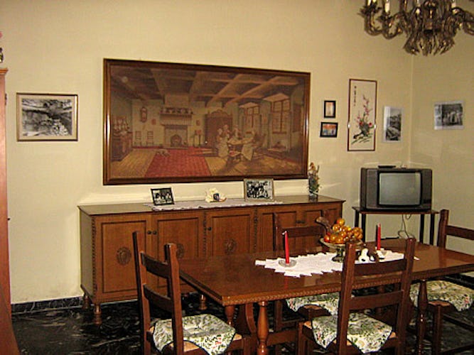 Tuscan decor of the interiors