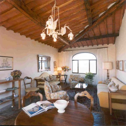 Comfortable, spacious rooms at Castello di Montozzi