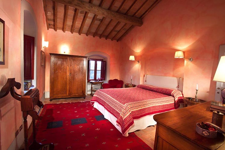 Chianti Suites Vacation Apartments and rich Tuscan colors