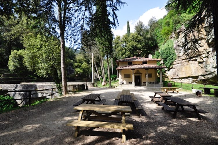 Fattoria di Maiano: picnic area for outdoor meals