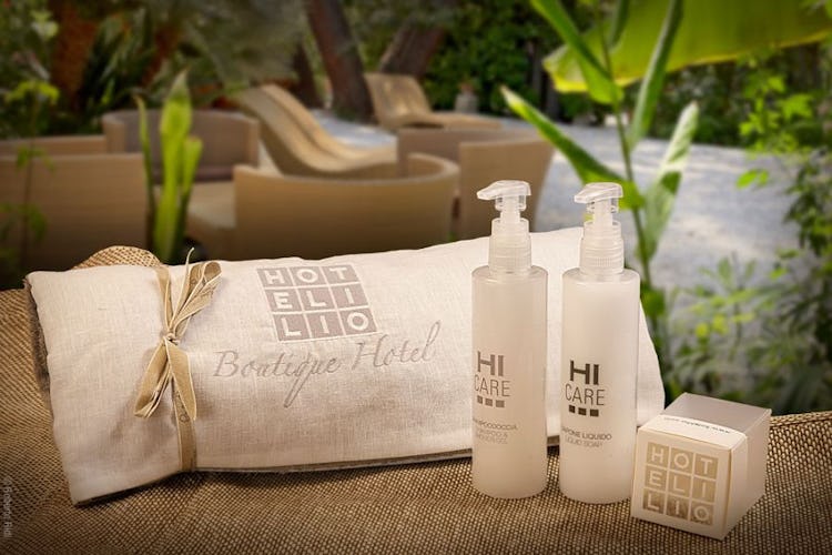 Complimentary toiletries at Hotel Ilio