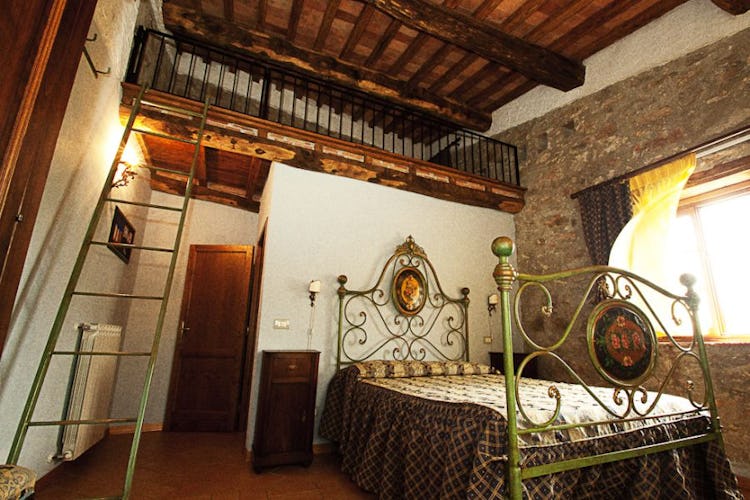 Vacation Apartment for Rent Tuscany I Cerretelli