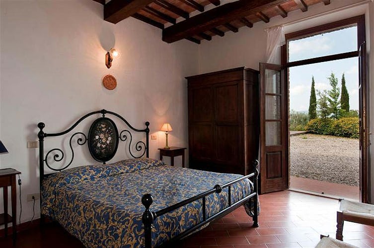 Comfort Tuscan style with fresh air and great views