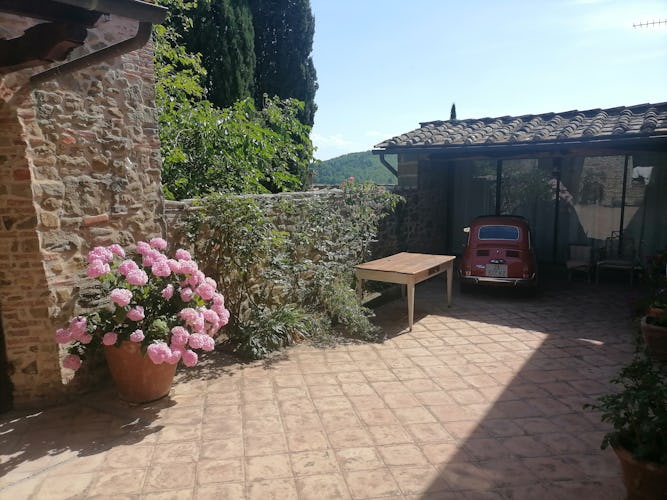 La Casa in Chianti: circondata da ampi giardini ben tenuti e curati
