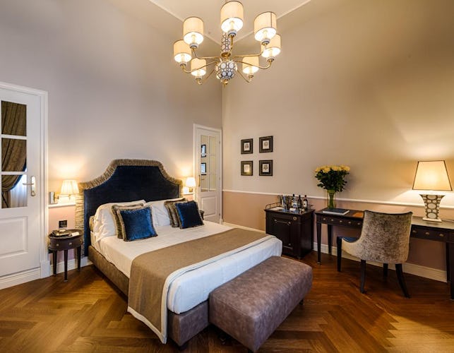 Palazzo Roselli Cecconi Hotel: Double & Triple Bedrooms