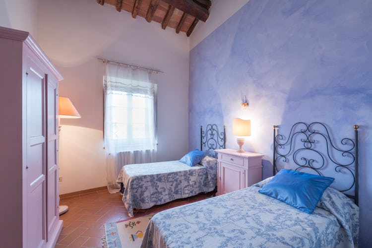  Podere Torricella - Twin Room for the kids