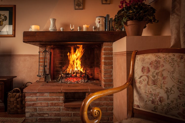 Residence Il Gavillaccio - vacation rental apartments in Tuscany with a fireplace