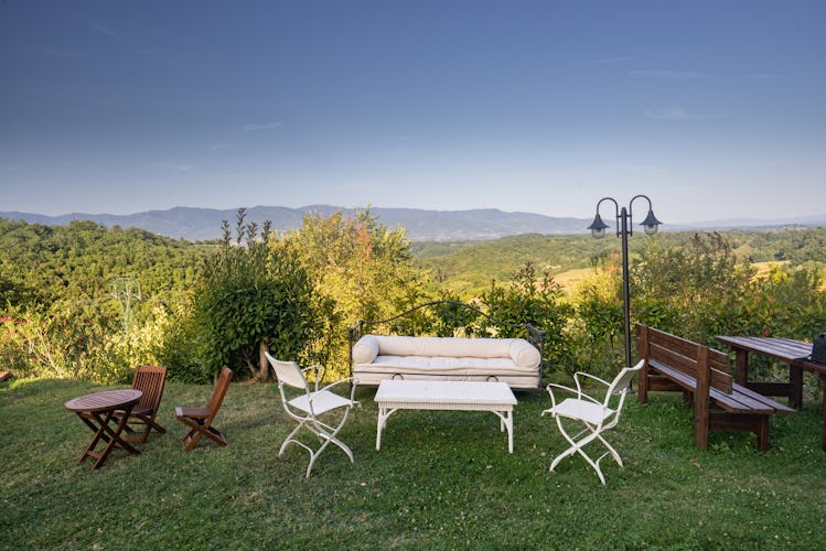 Residence Il Gavillaccio - enjoy the BBQ picnic area for meals with friends & family