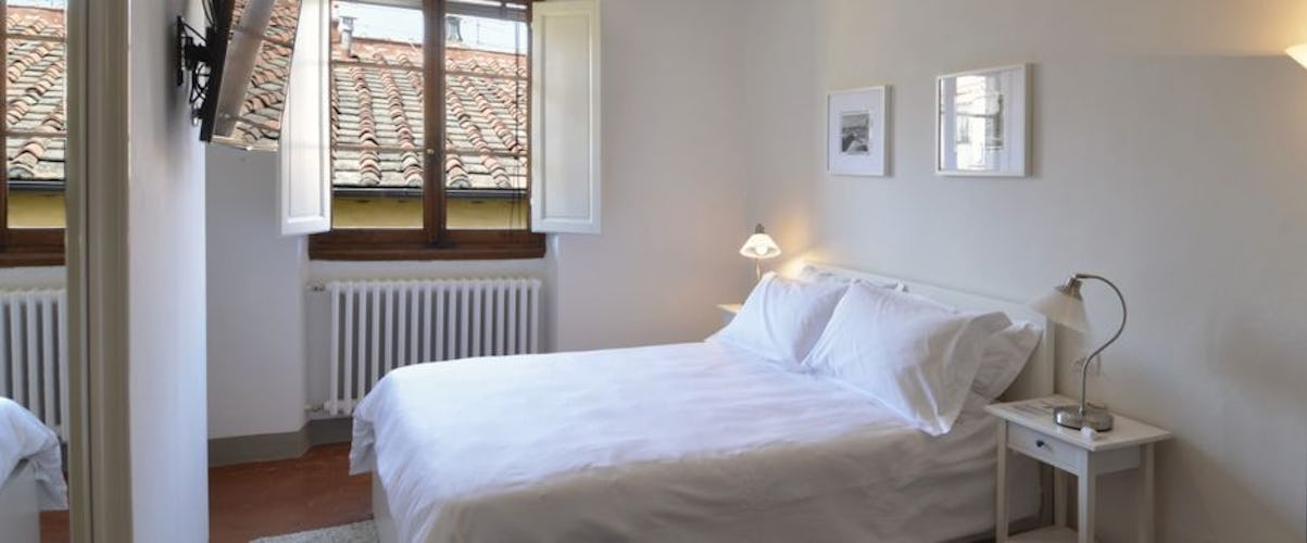 5 double bedrooms & one panoramic suite for holiday stays in Florence
