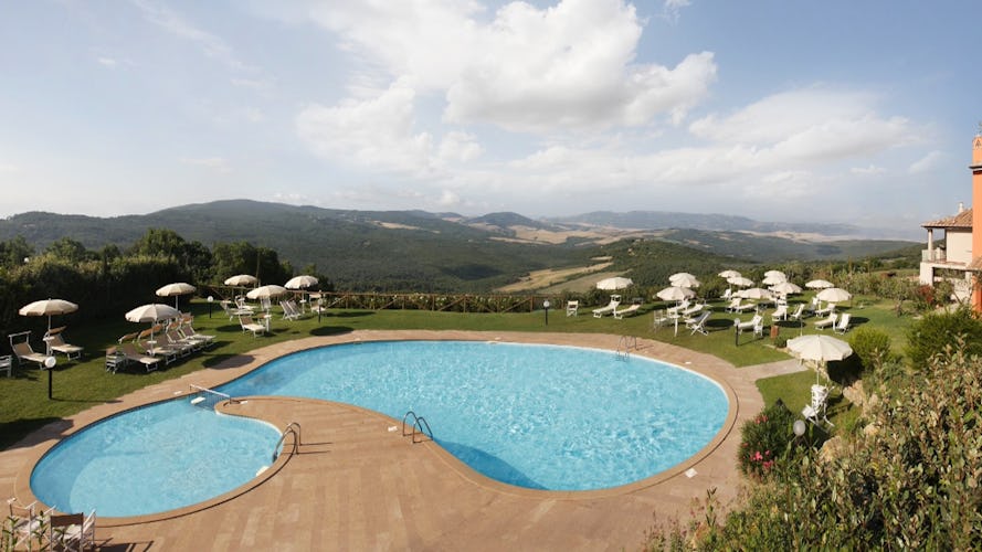 Tenuta Quadrifoglio: super large private pool