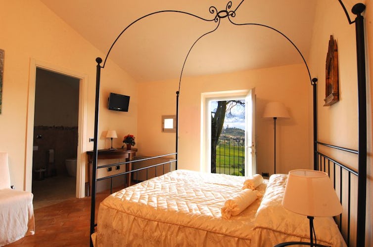 Romantic touches make each room special at Villa Arnilù