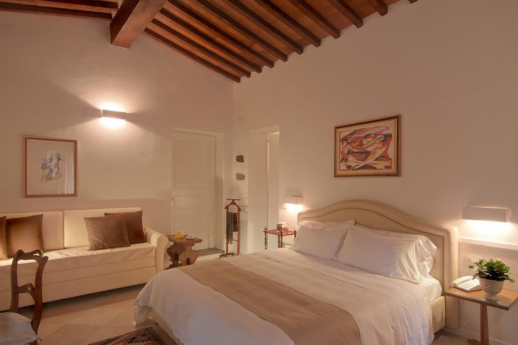 Villa I Barronci: Comfortable large suites