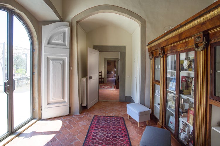 Villa Roveto: il corridoio che collega le camere da letto al soggiorno