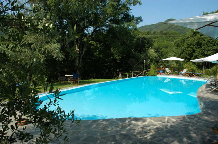 Agriturismo Ca' del BoscoRelaxing views from the top of the hills at Ca' del Bosco