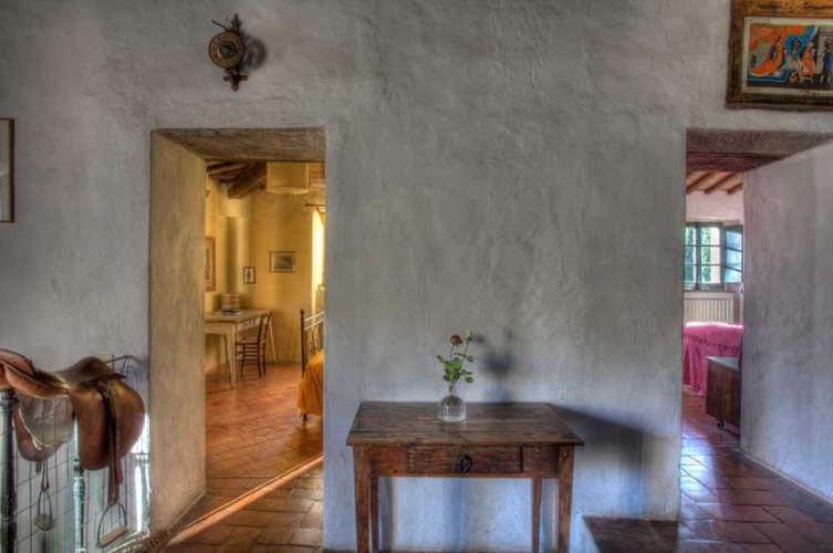 L'atmosfera dell'agriturismo dÃ  un senso di intimo comfort