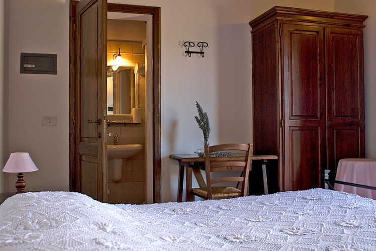 Camera doppia con bagno privato