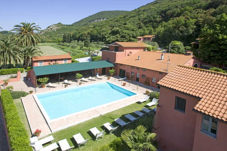 Agriturismo Casa Rossa - Near the Coast