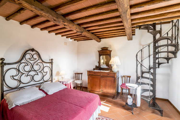Agriturismo La Sala: ubicato vicino a Greve in Chianti e Firenze in Toscana