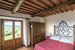 Agriturismo La Sala: camere matrimoniali spaziose con possibilitÃ  di aggiungere divani letto 