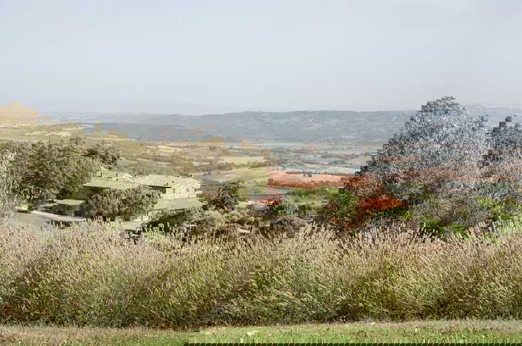  Agriturismo Montefreddo - panoramic view over valley