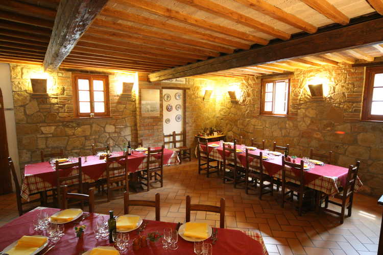 Agriturismo Palazzo Bandino - Prenota il tuo tavolo presso il ristorante dalle ricette tradizionali toscane