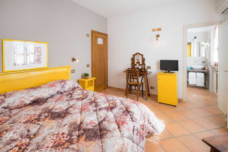 Agriturismo Palazzo Bandino - 4 camere matrimoniali con bagni privati