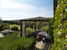 Agriturismo Piettorri - I tavoli da pic nic circondati dall'ampio giardino