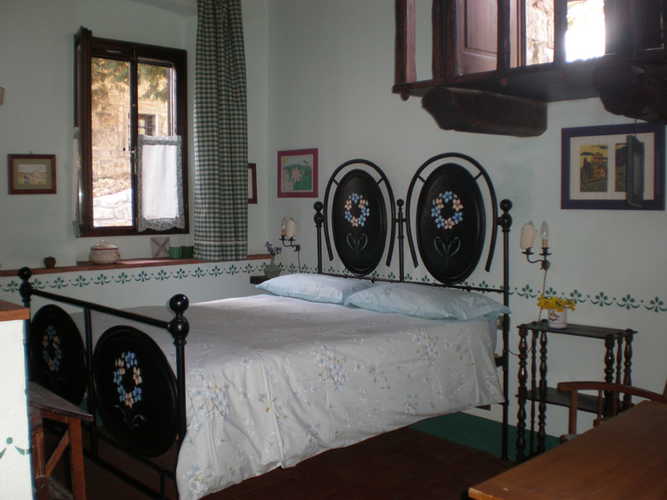 Arredo country tradizionale che richiama le antiche coloniche