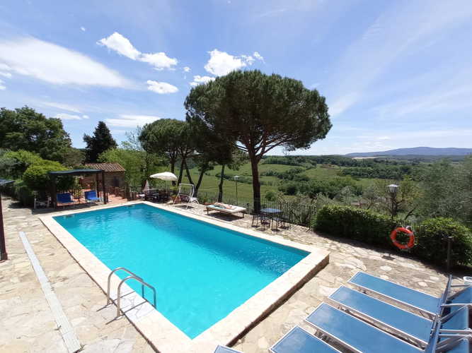 Agriturismo Vernianello - Chianti Farmhouse & Pool