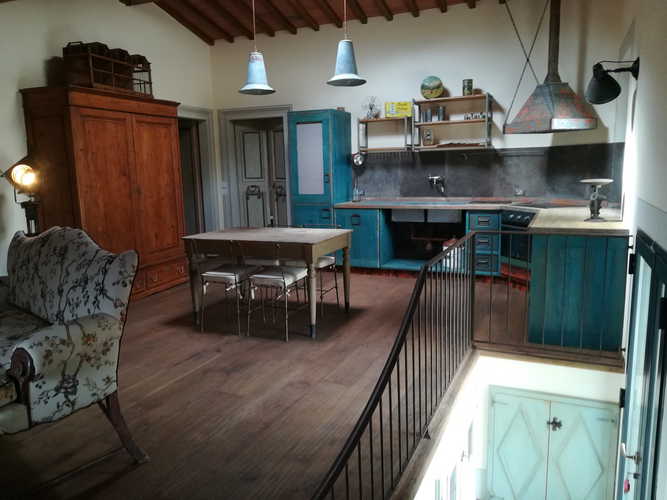 Agriturismo Vicolabate: Decorated with quality antiques