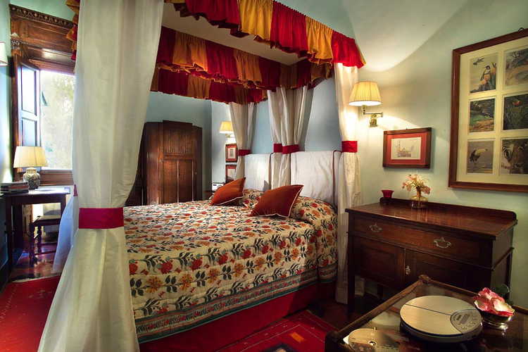 Cozy and elegant double bedroom in Florence 