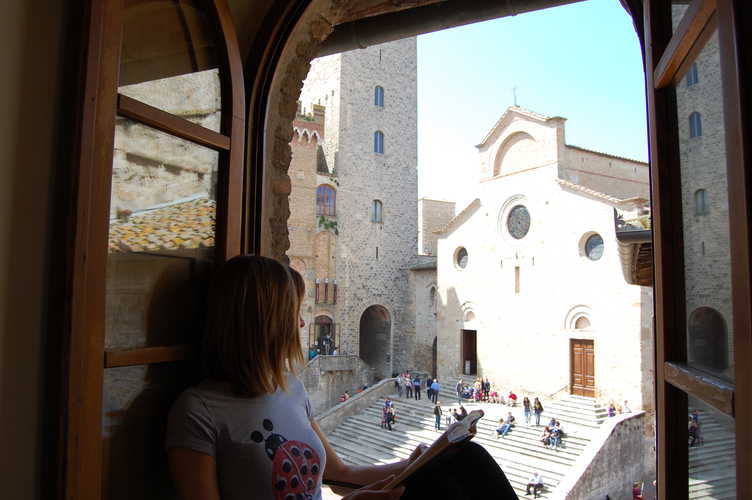 Attico Duomo Appartamento con Veduta del Duomo di San Gimignano