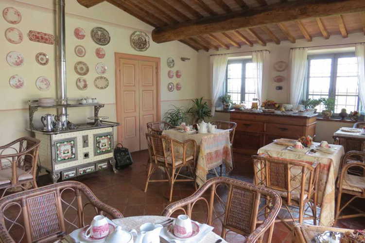 A delicious and hearty breakfast in a delightful country setting