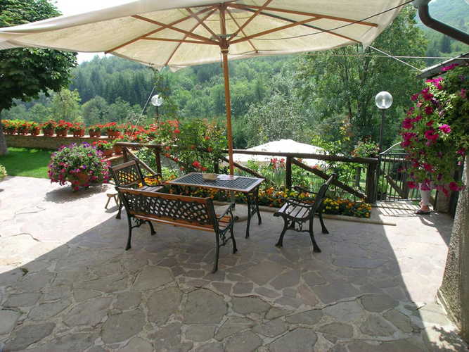 Tuscany Vacation Apartments Borgo di Isora