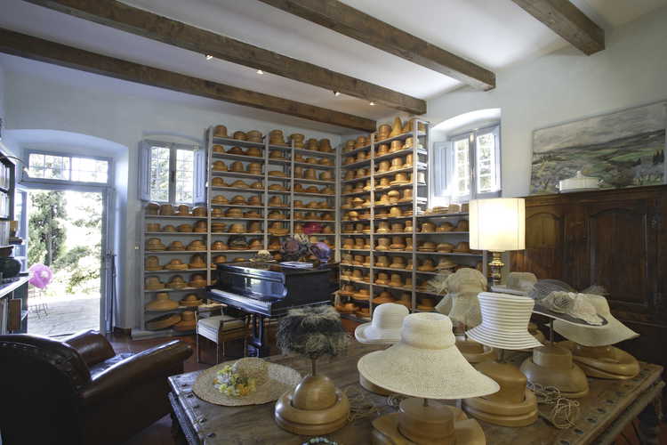 Candida's Chianti House - Common Room