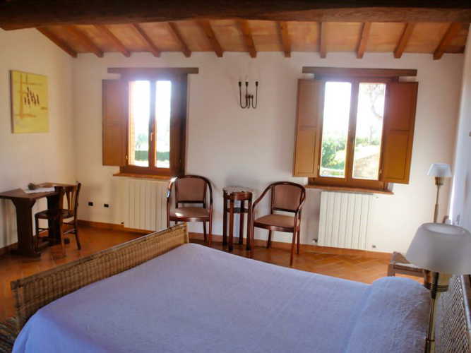 The bedrooms are luminous and filled with sunshine