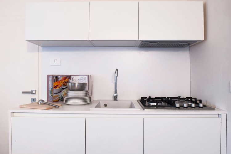 La cucina Ã¨ completamente attrezzata