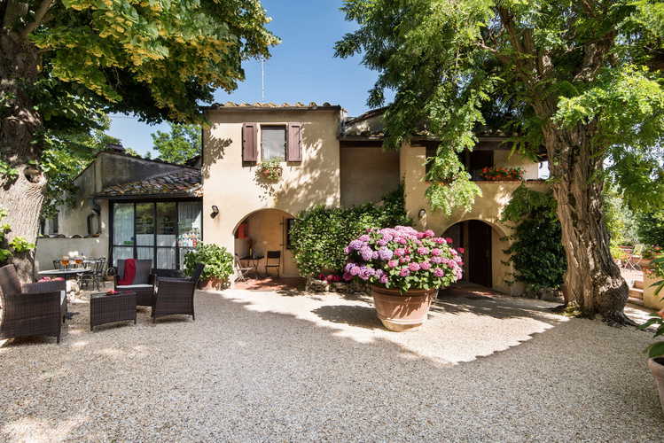 B&B Accommodation near San Gimignano 