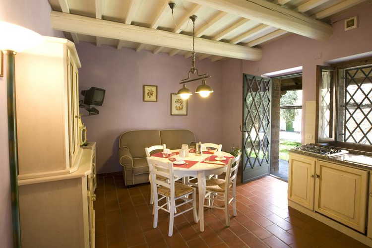 Castellare di Tonda Montaione Cucina
