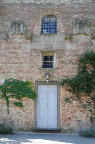  Castello Sonnino fuori
