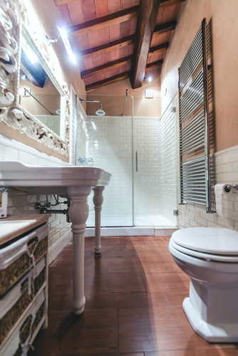 Castello Vicchiomaggio :: Complimentary soaps & shampoos