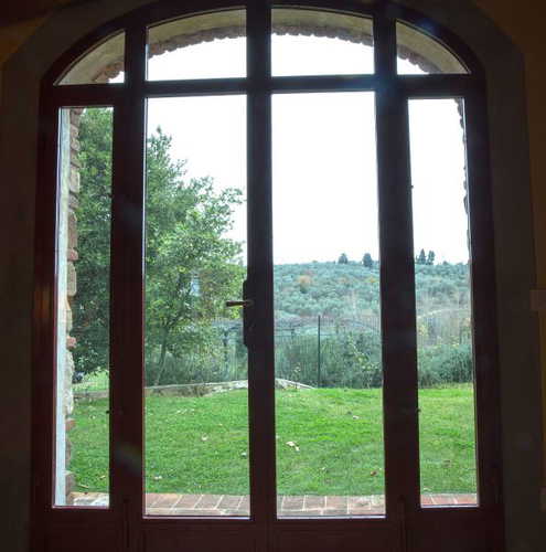 Entrambi offrono vedute spettacolari sulle colline del Chianti