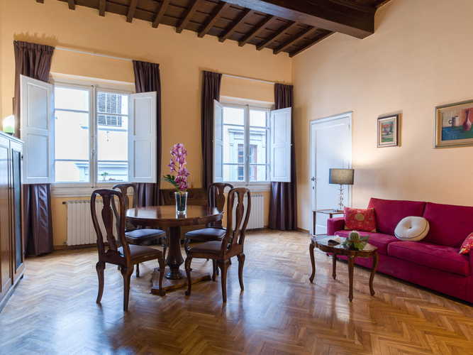 Appartamento in stile vintage e con arredi Cocomat in centro storico a Firenze