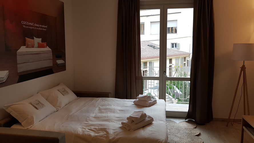 Cocoplaces Apartments - Alcuni vantano balconi e patio privati